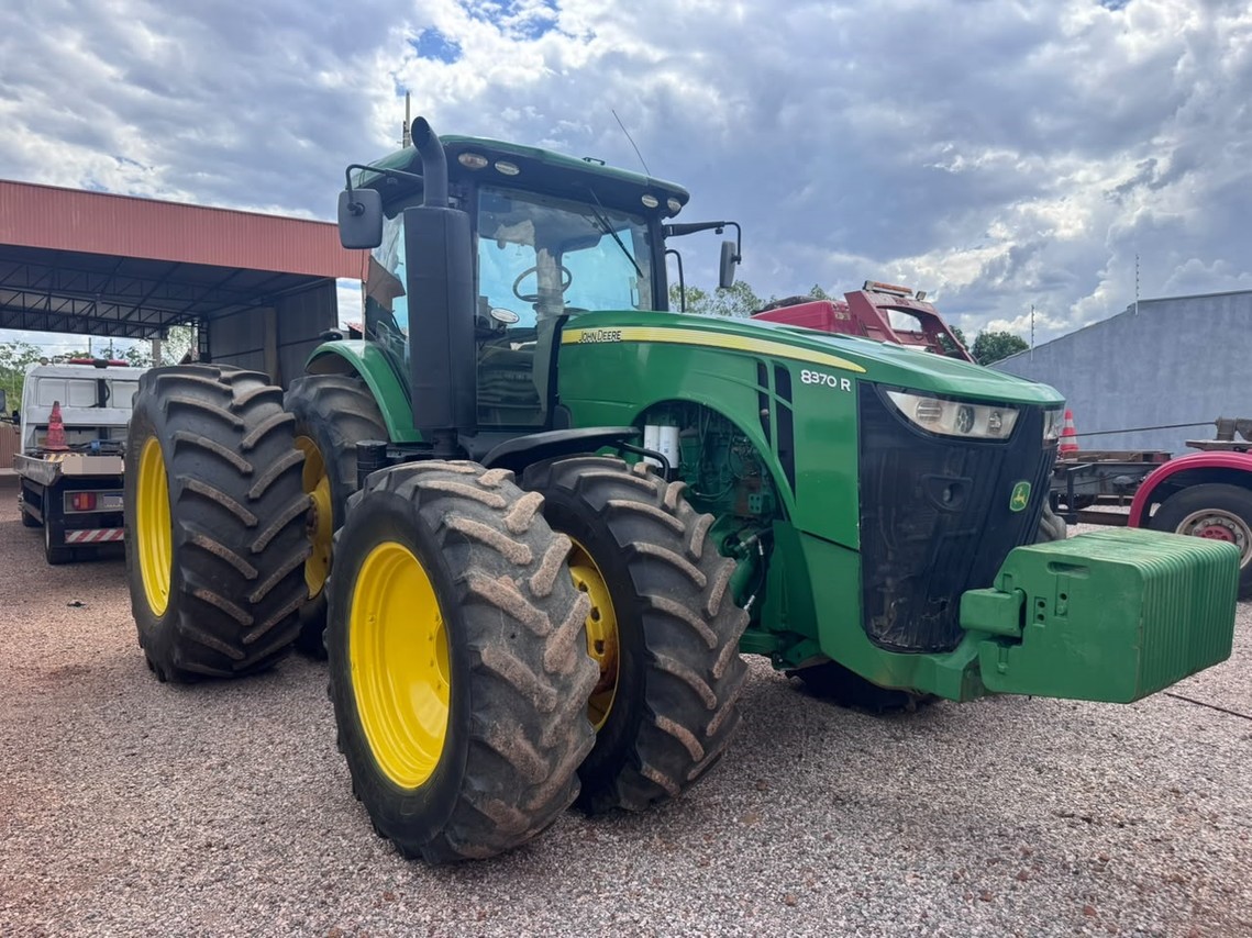 John Deere 8370R - 18/18 7