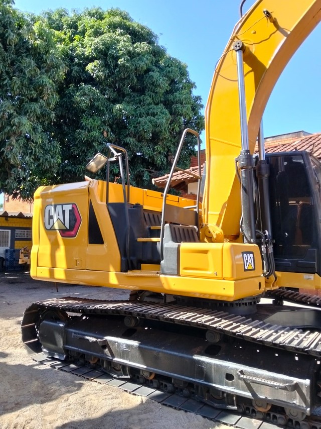 Caterpillar  320 - 21/21 3