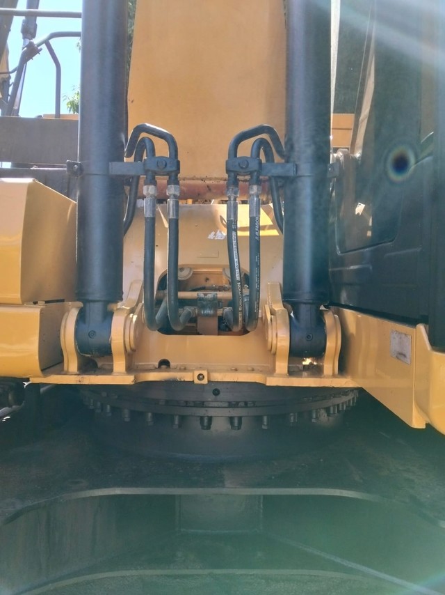 Caterpillar  320 - 21/21 9