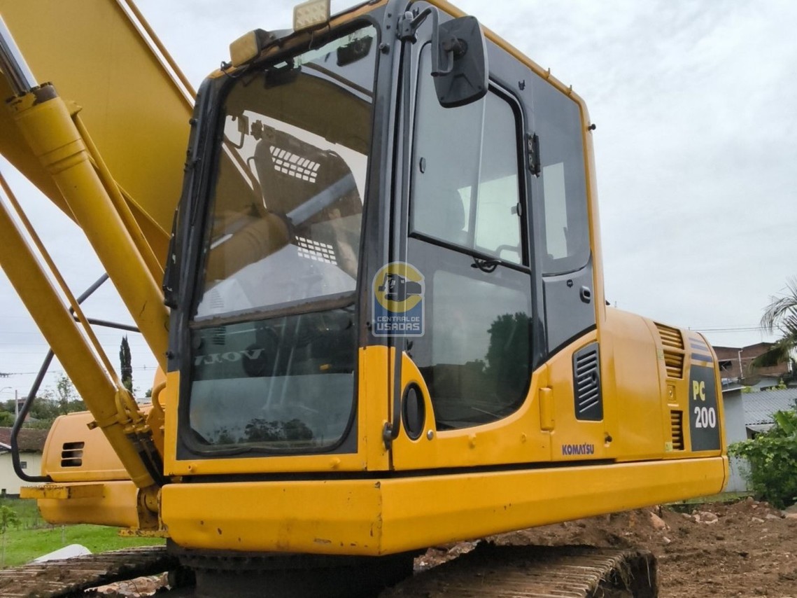 Komatsu PC200 - 13/13 2