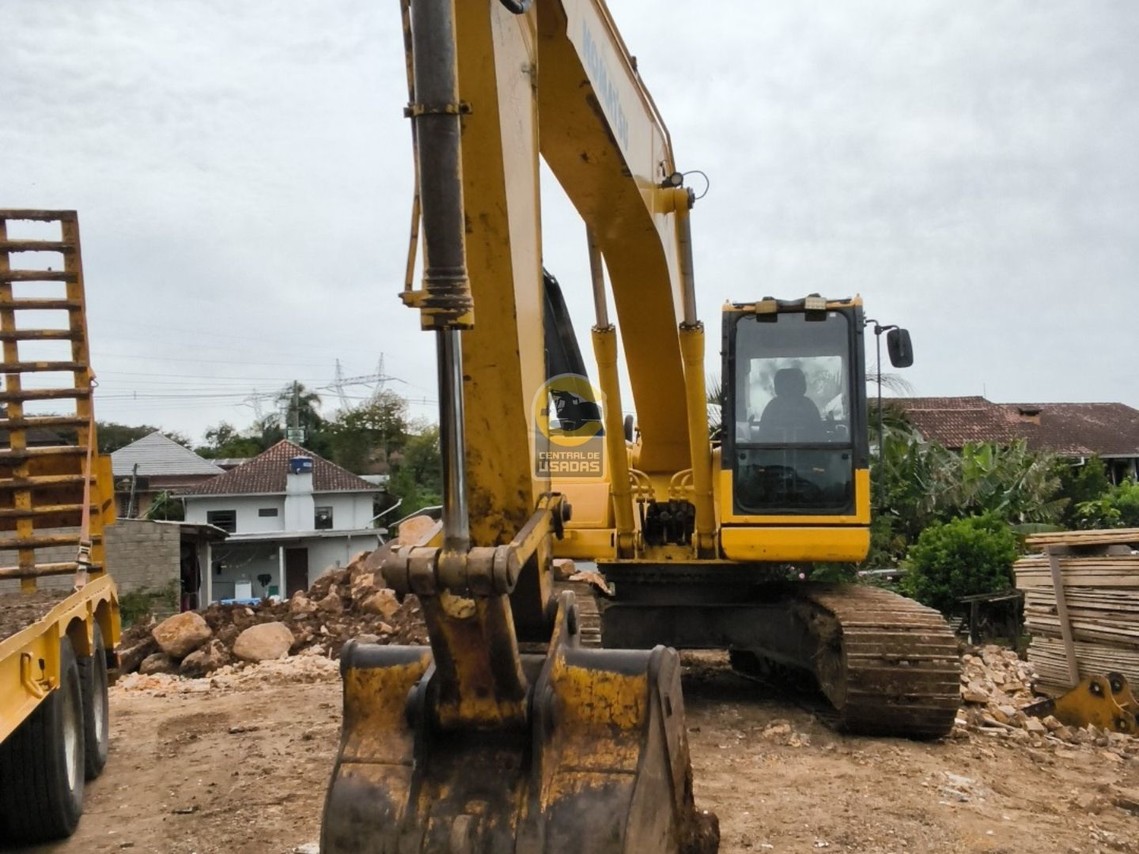 Komatsu PC200 - 13/13 4