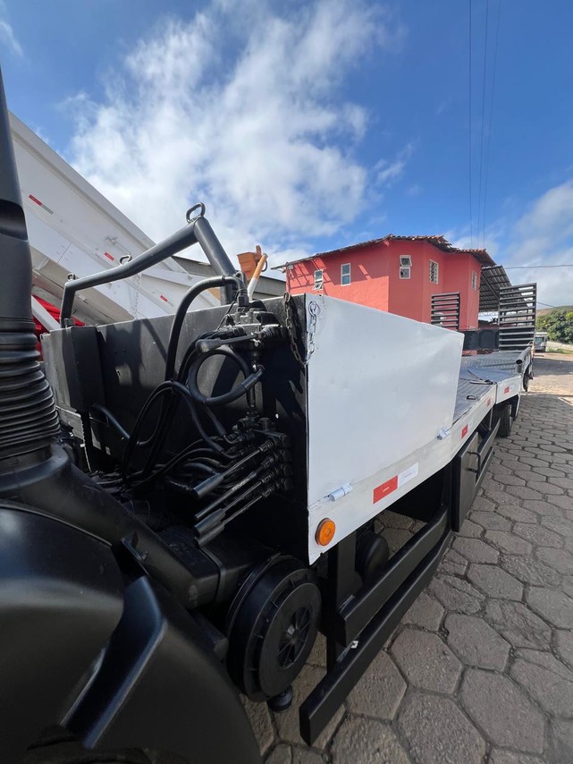 Volkswagen 24-280 E Constellation 6x2 - 12/12 19
