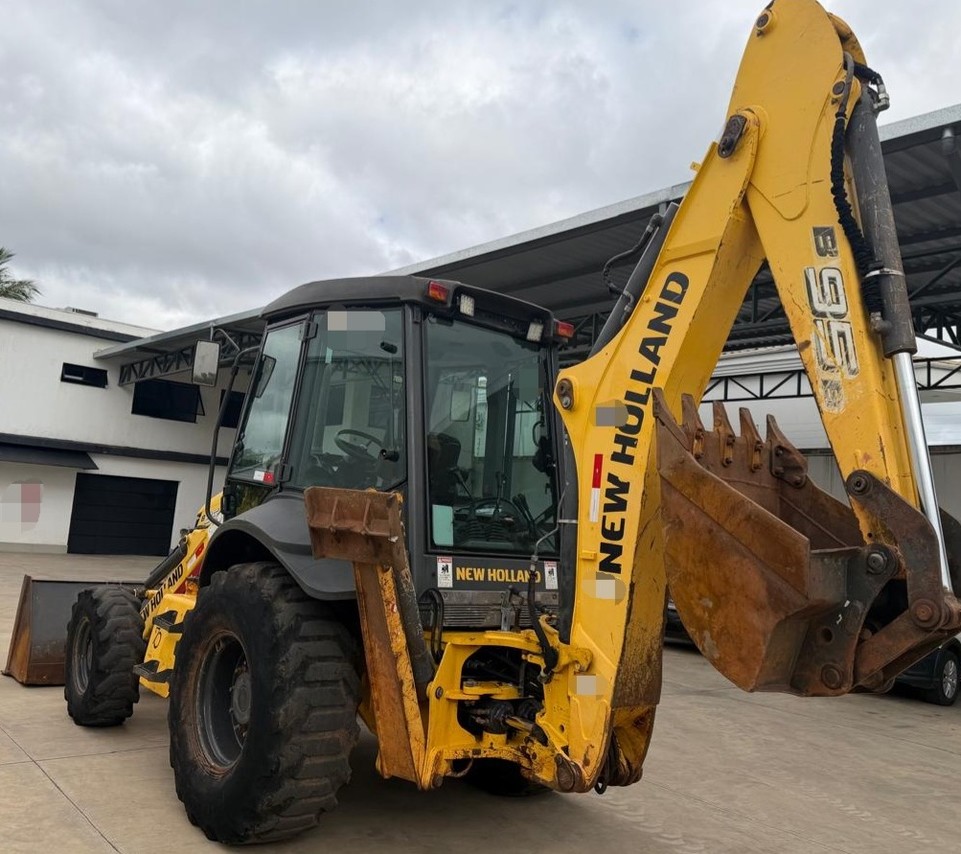 New Holland B95B - 21/21 6