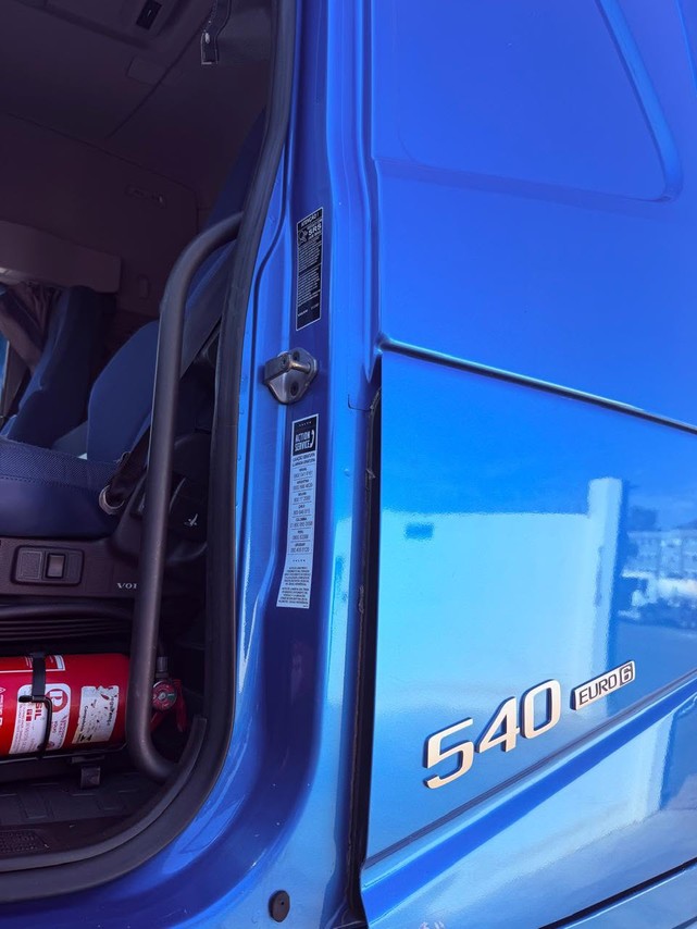 Volvo FH 540 - 24/24 10