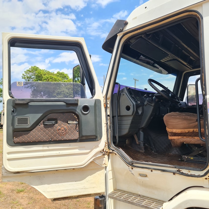 Scania 113 360 - 94/94 8