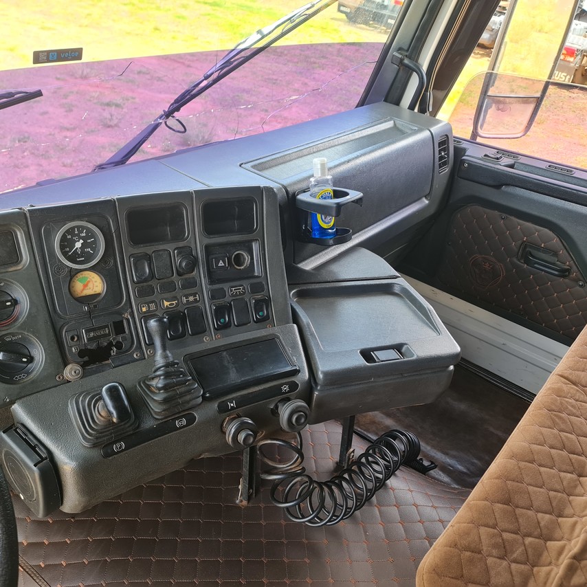 Scania 113 360 - 94/94 13