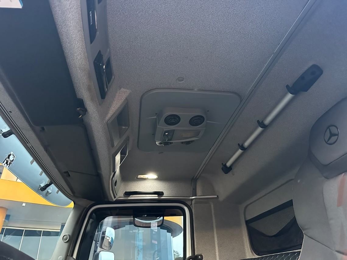 Mercedes Benz Atego 2430 - 22/23 12