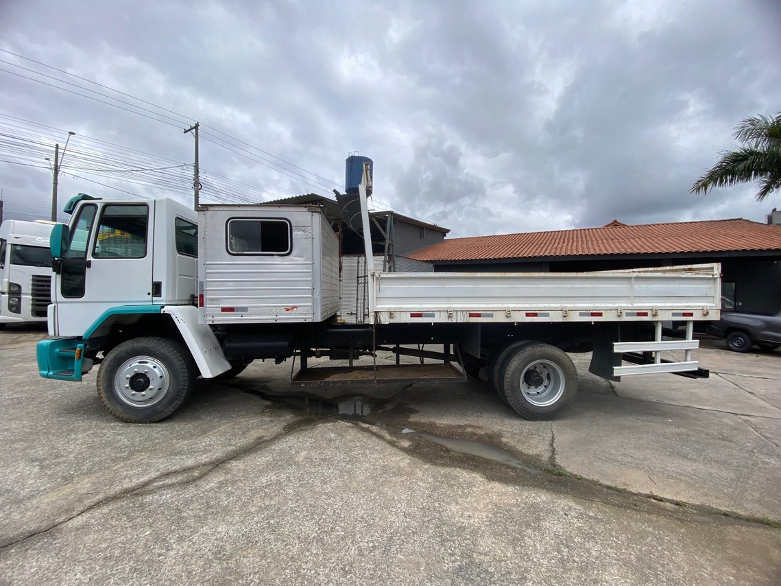 Ford Cargo1317 - 07/07 7