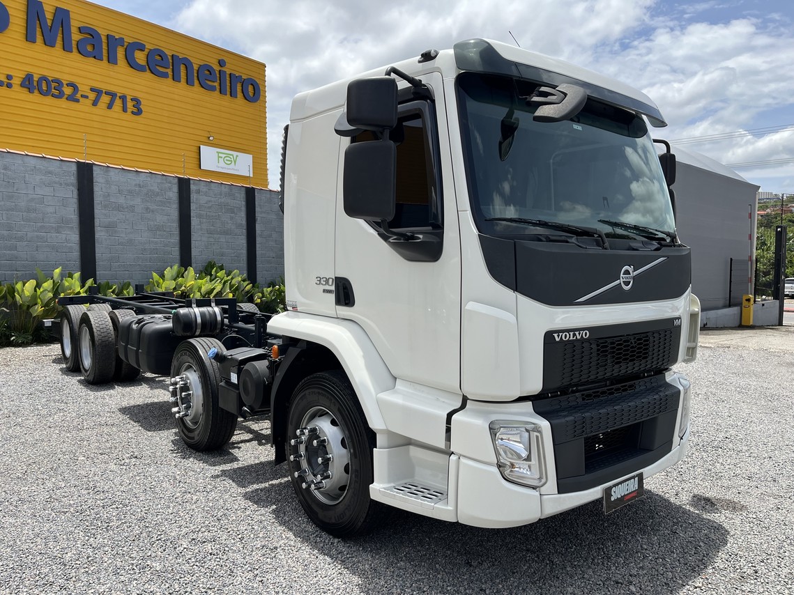 Volvo VM330 - 22/22 3