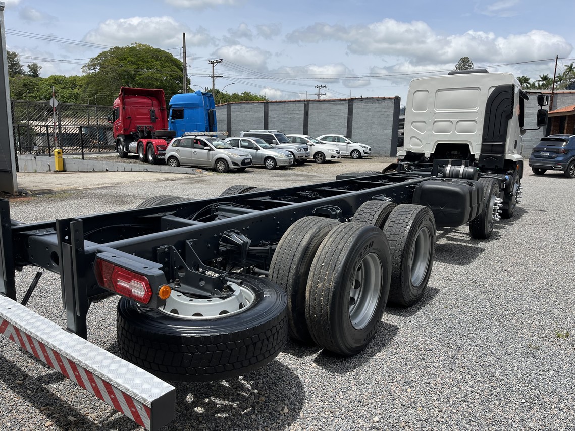 Volvo VM330 - 22/22 4