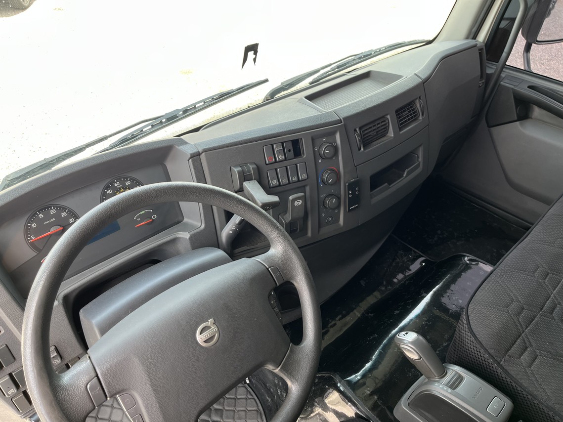 Volvo VM330 - 22/22 12