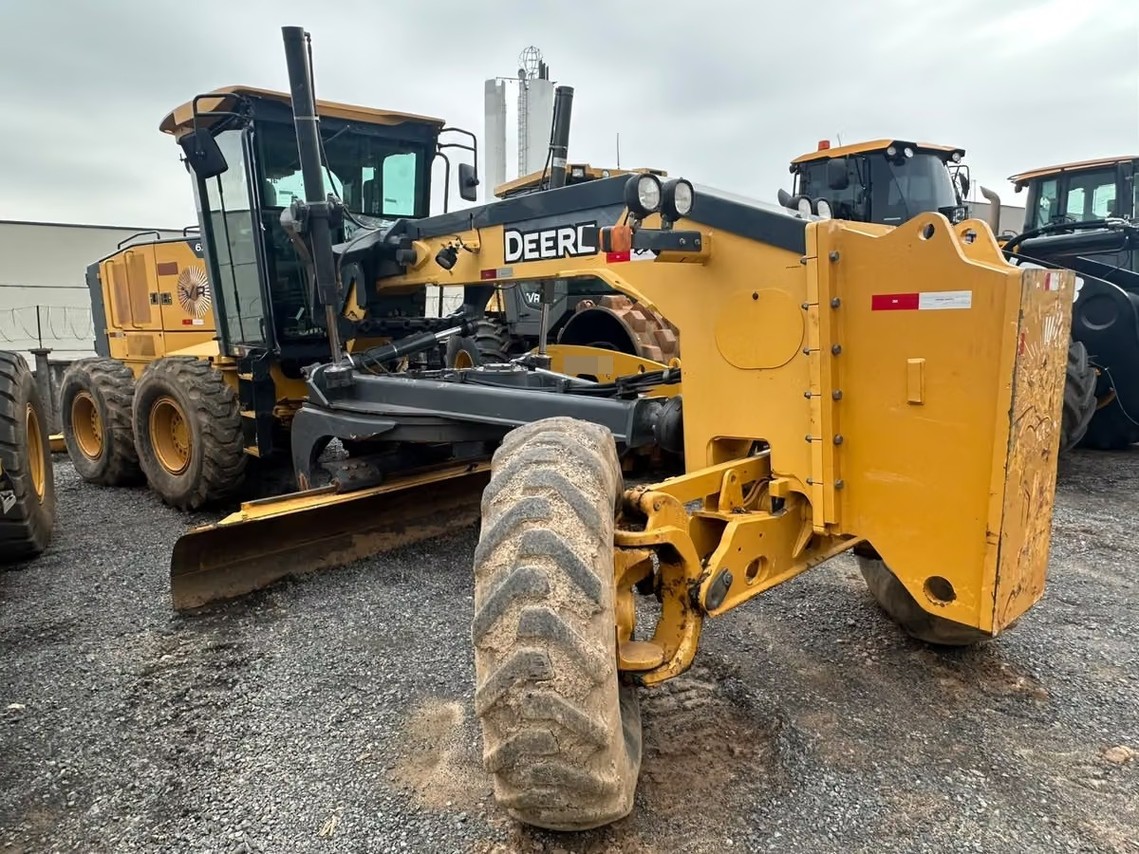 John Deere 620G - 22/22 7