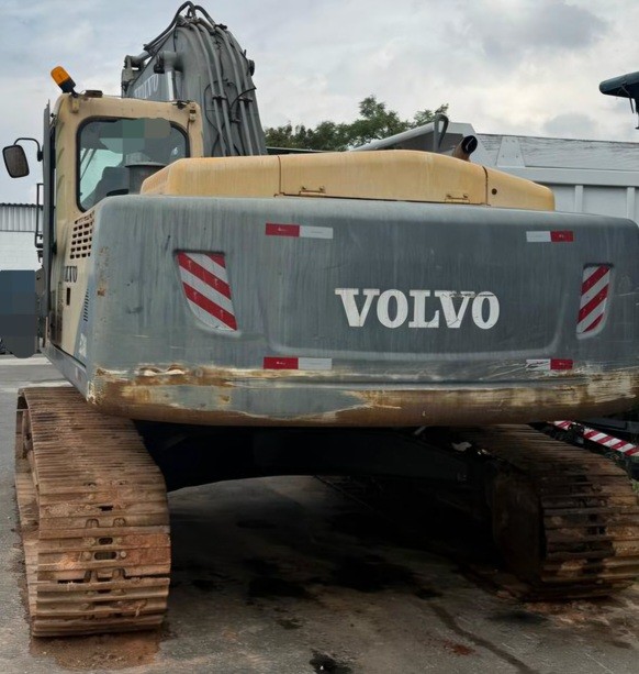 Volvo EC240 - 11/11 7