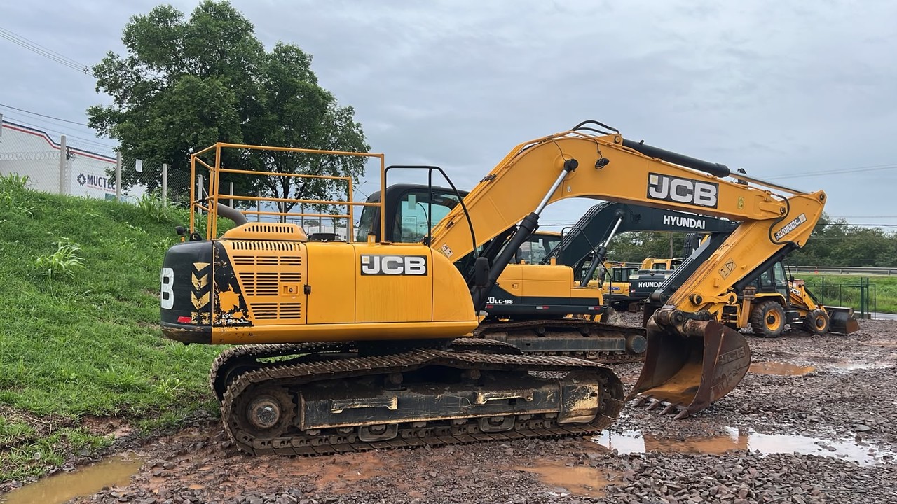 JCB JS220LC - 22/22 2