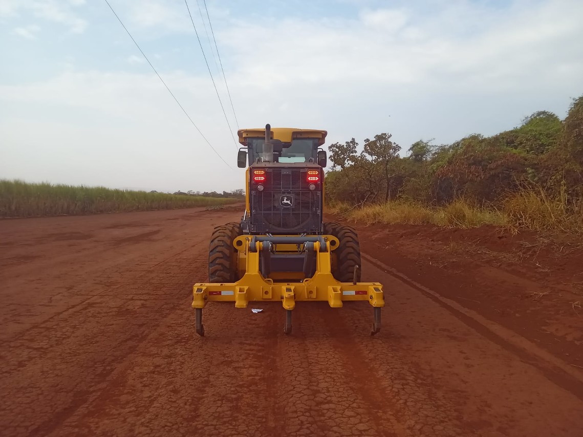 John Deere 620G - 21/21 9