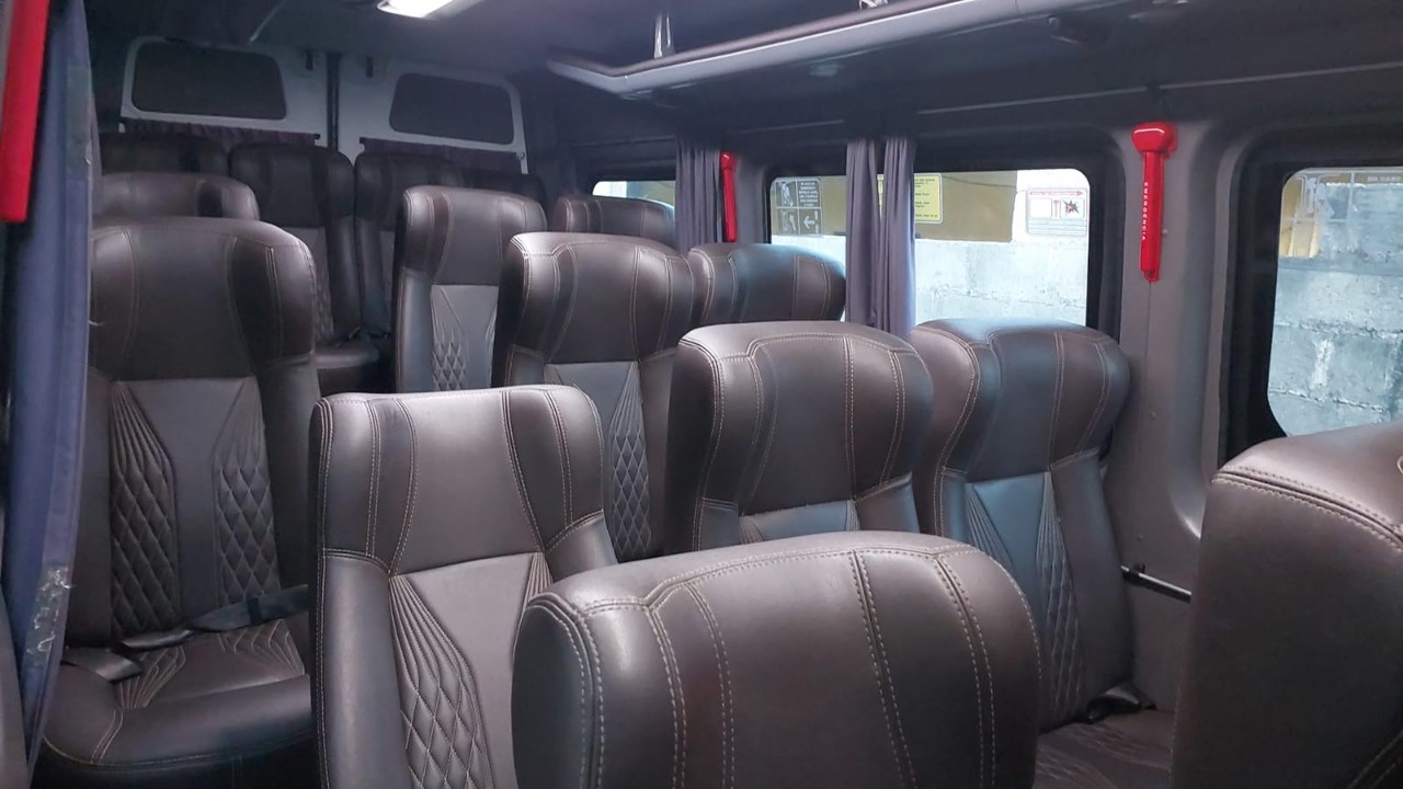 Mercedes Benz Sprinter Executiva 415 - 19/19 5