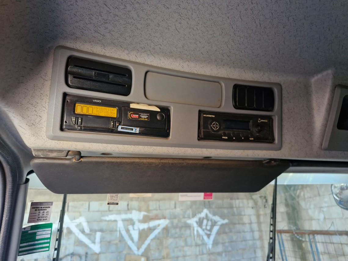 Mercedes Benz Axor 4144 - 21/21 8