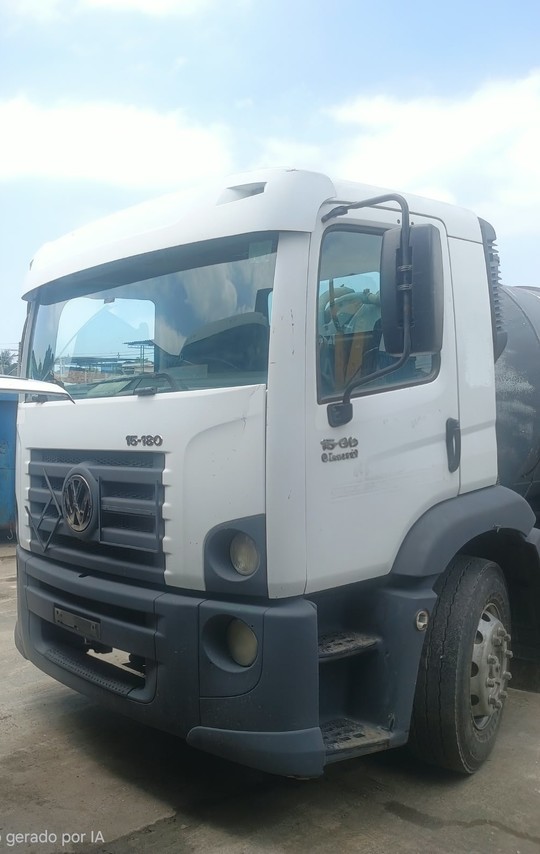 Volkswagen 15-180 E Constellation - 11/11 3
