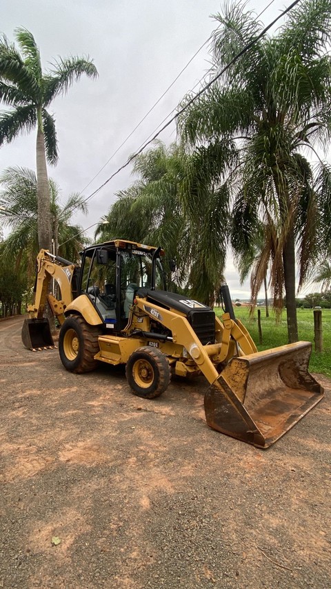 Caterpillar 420 E - 14/14 5