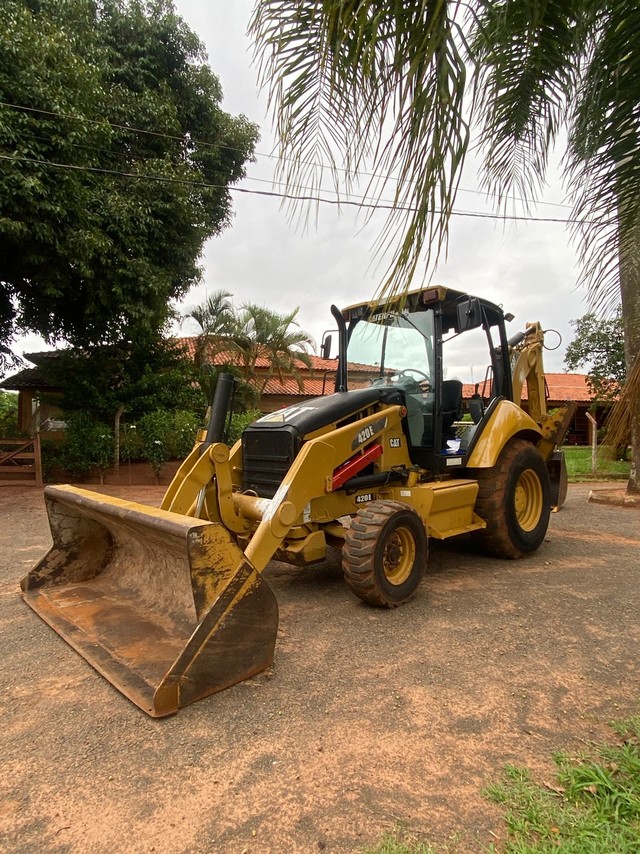 Caterpillar 420 E - 14/14 6