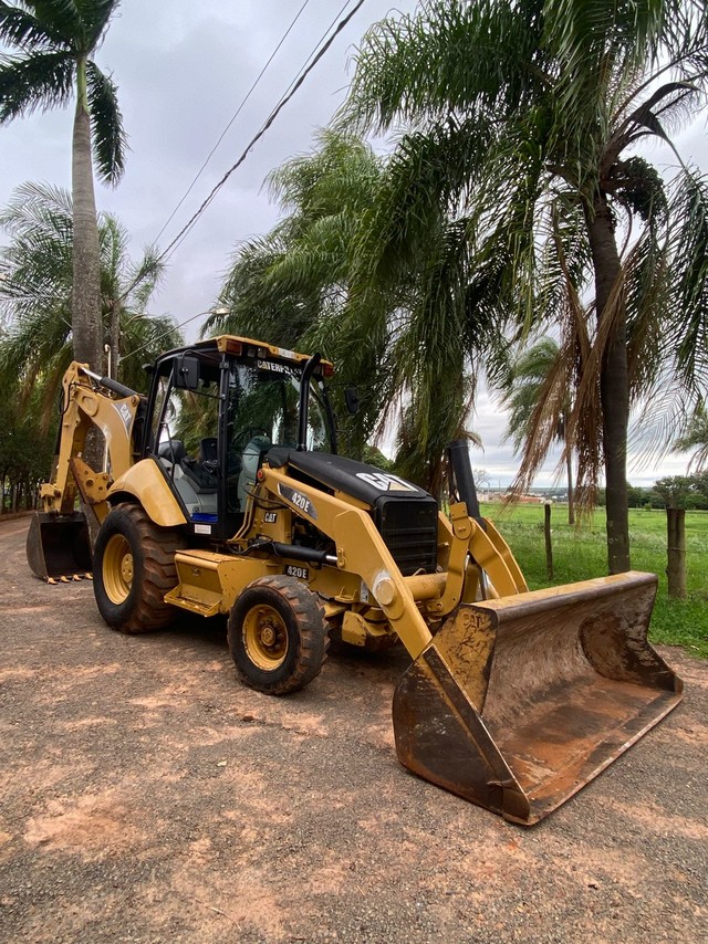 Caterpillar 420 E - 14/14 13