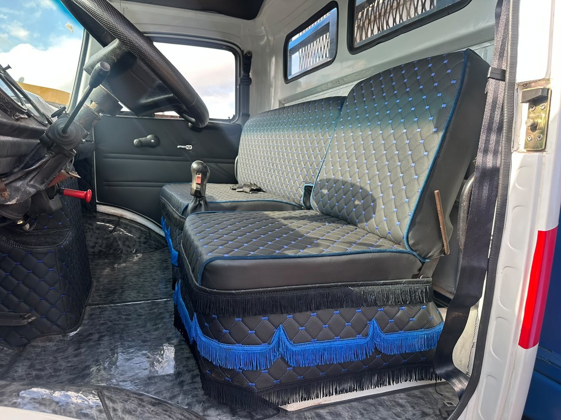 Mercedes Benz MB 2014 - 88/88 14
