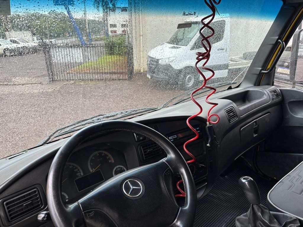 Mercedes Benz Accelo 815 - 12/12 4