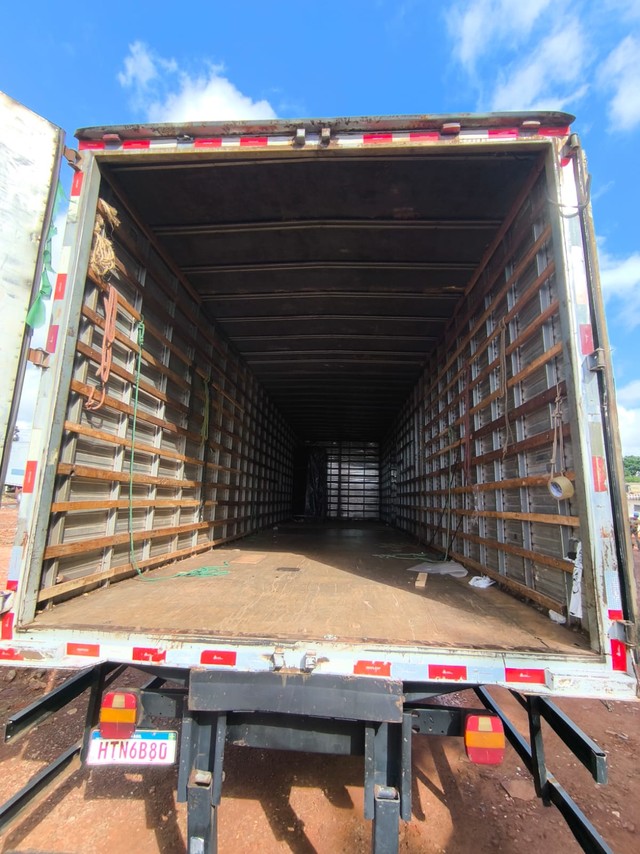 Ford Cargo1317 - 09/09 4