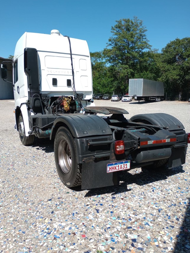 Volkswagen 19-320 Constellation - 08/08 15